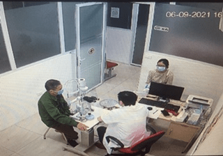Khám và tư vấn với PGS Cung Hồng Sơn